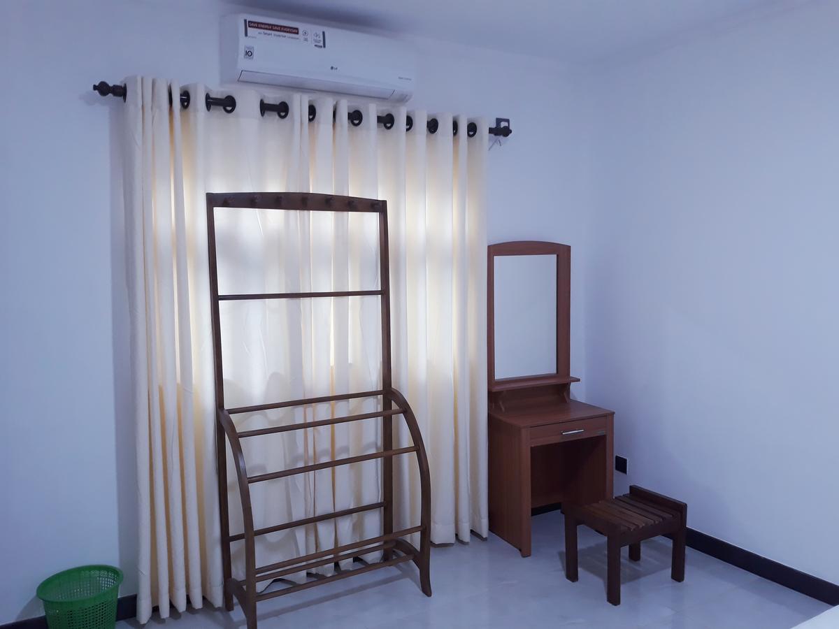 Hewage Resort Anuradhapura Eksteriør billede