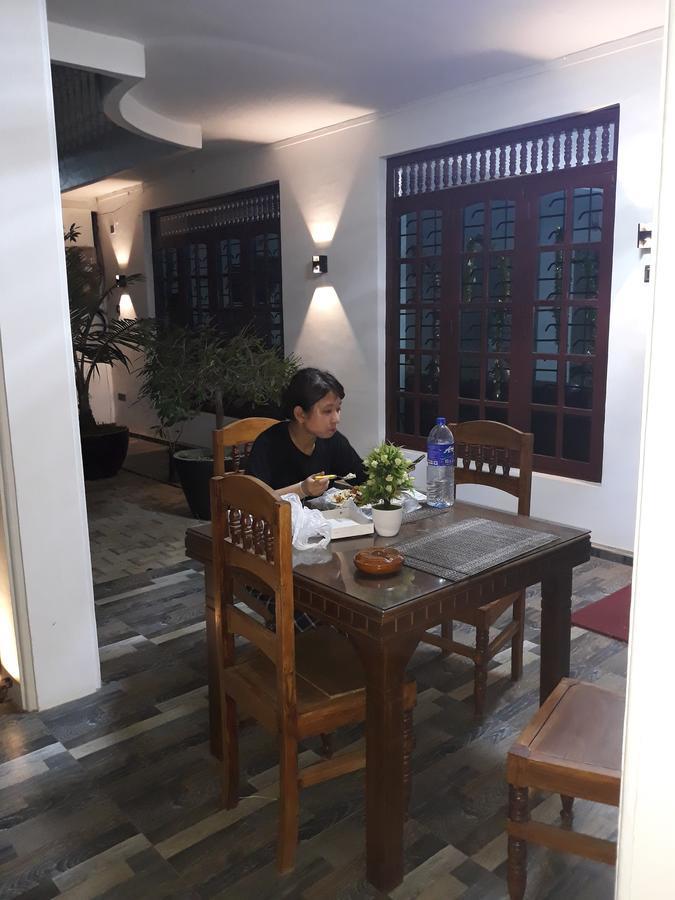 Hewage Resort Anuradhapura Eksteriør billede