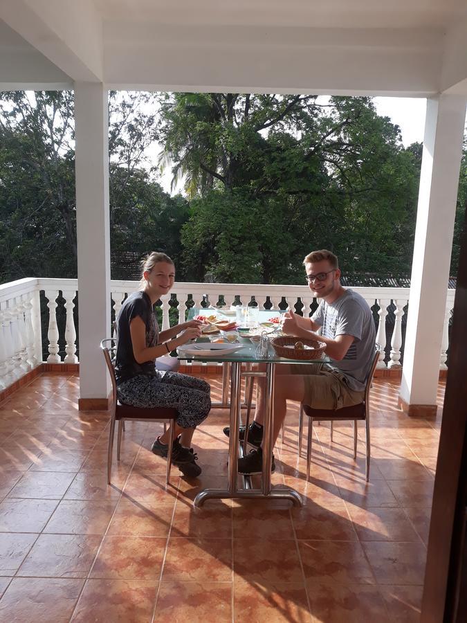 Hewage Resort Anuradhapura Eksteriør billede